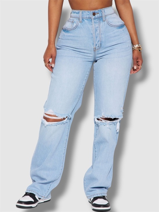 Fashion Nova Denim - Main Squeeze Non Stretch Ripped Straight Leg
Jean - 9